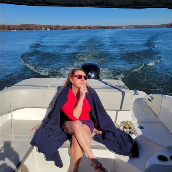 It’s a good life 🍾 - Picture 7 of 13